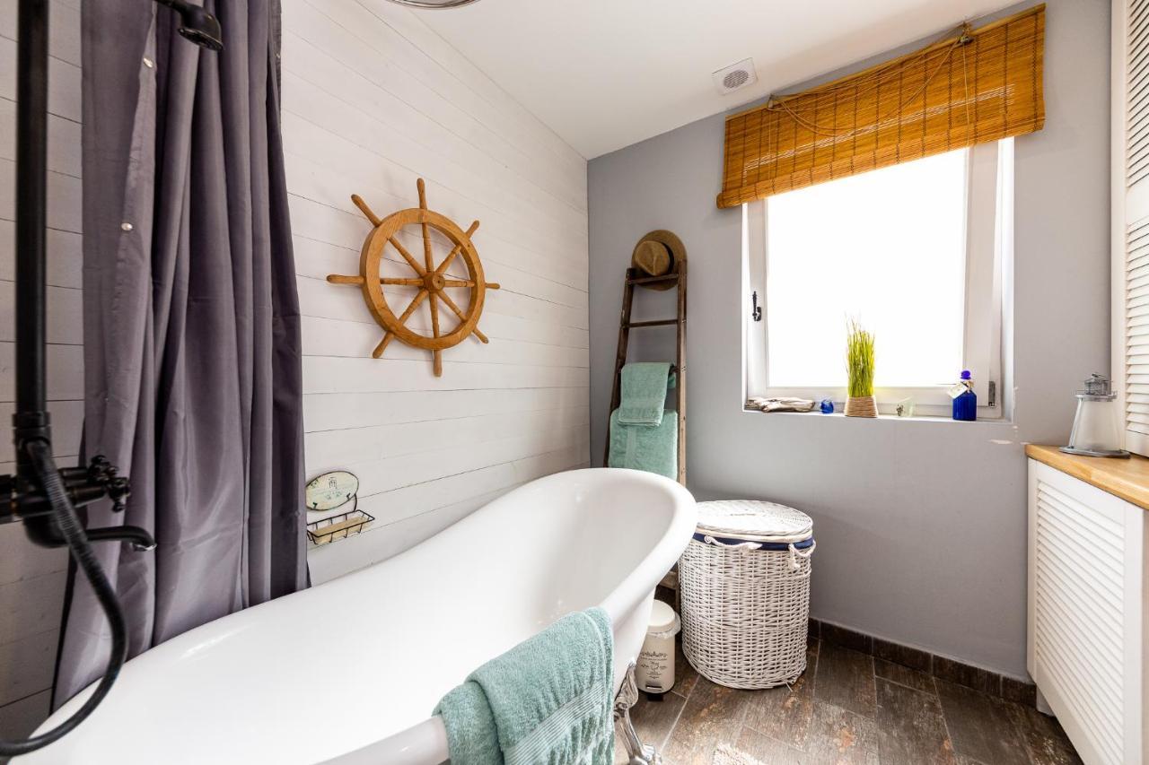 Balatonkeresztúr Berrybay Holidayhome מראה חיצוני תמונה