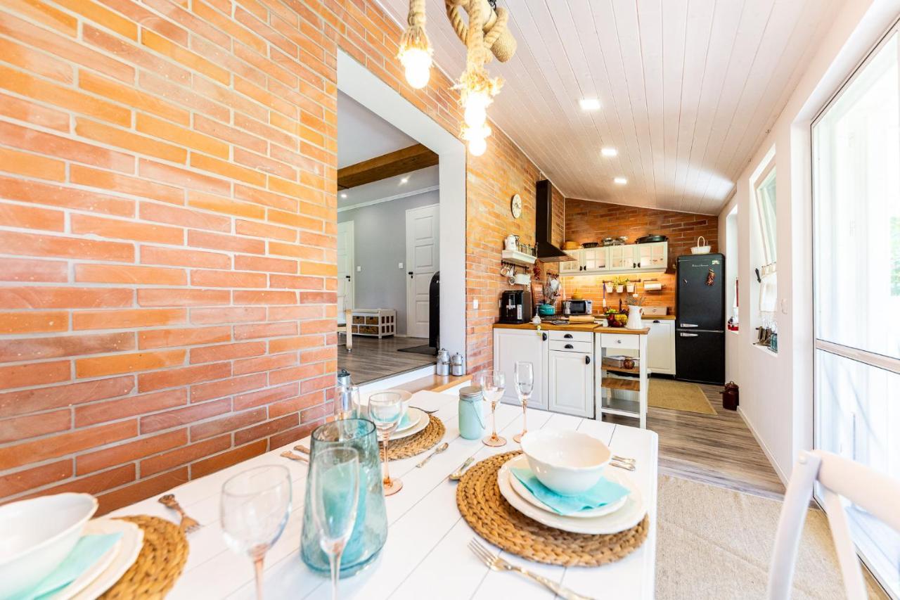 Balatonkeresztúr Berrybay Holidayhome מראה חיצוני תמונה